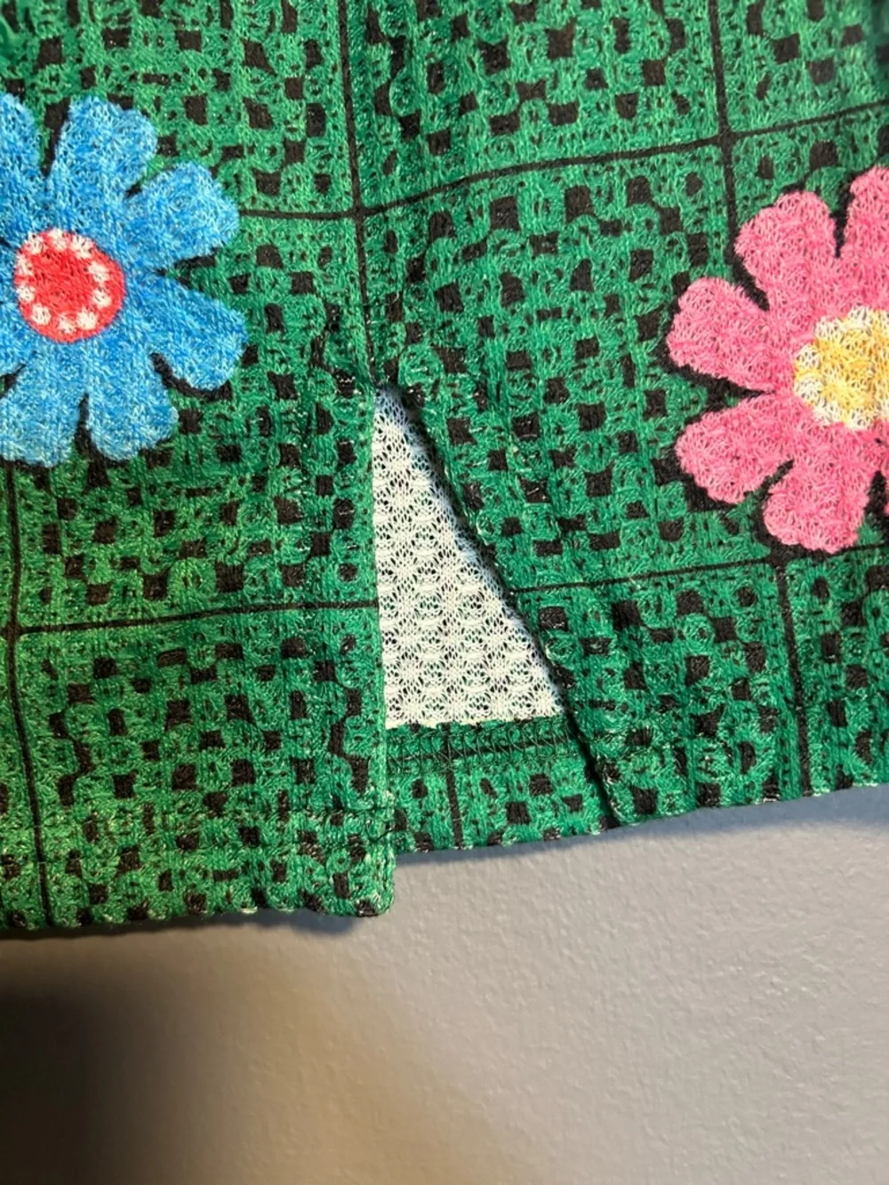 SHEIN NWT Floral Mini Skirt - Picture 4 of 6
